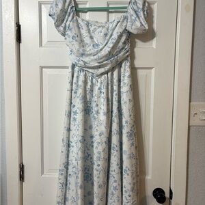 Elegant Blue Floral Dress